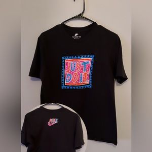 Nike tee